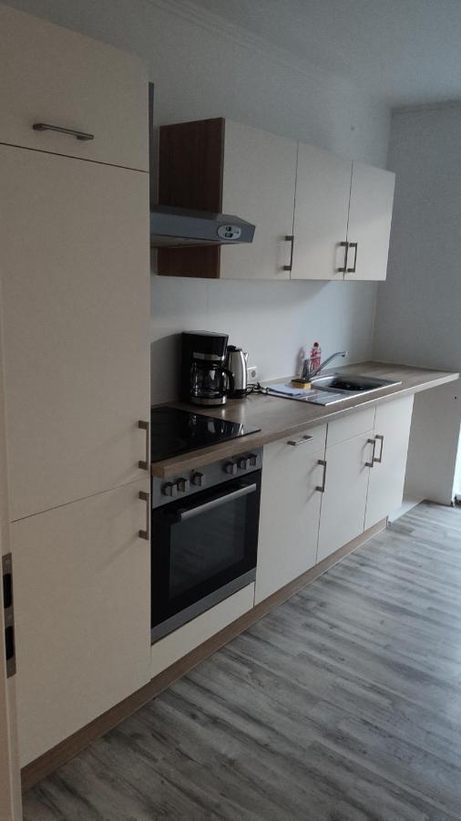 Schoene Zentrale Zimmer In Wilhelmshaven Apartment Exterior photo
