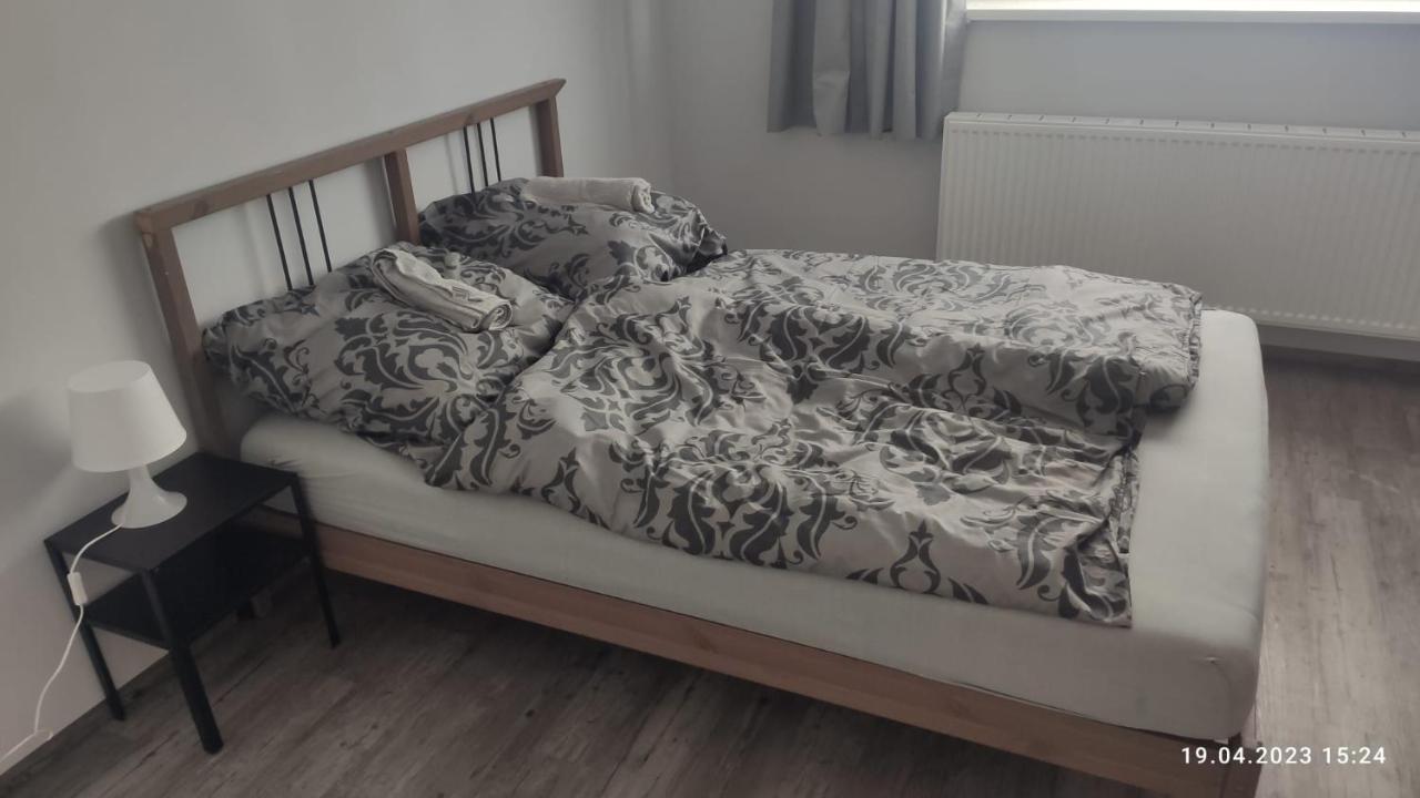 Schoene Zentrale Zimmer In Wilhelmshaven Apartment Exterior photo