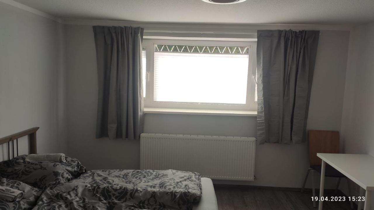 Schoene Zentrale Zimmer In Wilhelmshaven Apartment Exterior photo